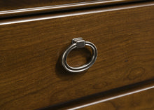 Load image into Gallery viewer, Garland Dresser