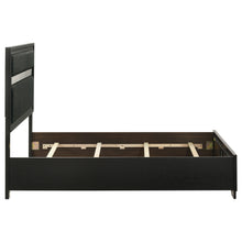 Load image into Gallery viewer, Miranda California King, E.King, Queen, Full, &amp; Twin Bed Black &amp; White
