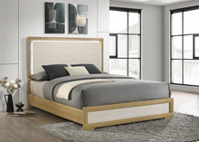 Load image into Gallery viewer, Hyland Eastern King &amp; Queen Bed