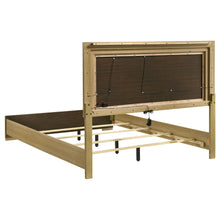 Load image into Gallery viewer, Hyland Eastern King &amp; Queen Bed