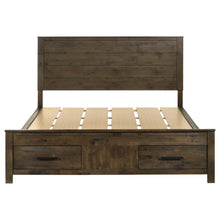 Load image into Gallery viewer, Woodmont Queen Beds