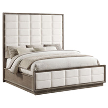 Load image into Gallery viewer, Durango California King, Eatren King, &amp; Queen Bed