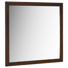 Load image into Gallery viewer, Welsley 4 Pc Bedroom Set