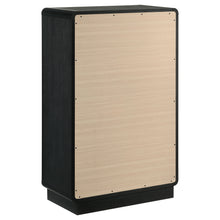 Load image into Gallery viewer, Cavelle 4 &amp; 5 Piece Bedroom Set Queen &amp; E.King