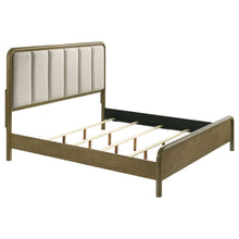 Load image into Gallery viewer, Amsbury California King, E.King, &amp; Queen Bed