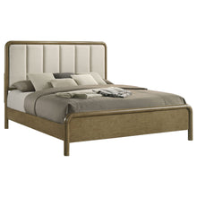 Load image into Gallery viewer, Amsbury California King, E.King, &amp; Queen Bed