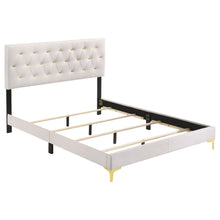 Load image into Gallery viewer, Kendall Panel Bed E.King, &amp; Queen Black &amp; White