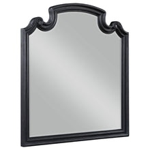 Load image into Gallery viewer, Celina 4 &amp; 5 Piece Bedroom Set King &amp; Queen