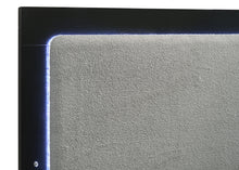 Load image into Gallery viewer, Caraway California King, E.King, &amp; Queen Bed Black &amp; White