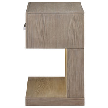 Load image into Gallery viewer, Kenora Nightstand