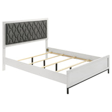 Load image into Gallery viewer, Sonora 4 &amp; 5 Piece Bedroom Set