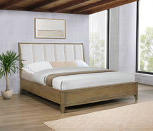 Load image into Gallery viewer, Granada California King, E.King, &amp; Queen Bed