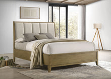 Load image into Gallery viewer, Granada California King, E.King, &amp; Queen Bed