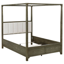 Load image into Gallery viewer, Gran Park 4 &amp; 5 Piece Bedroom Set E.King, Queen, &amp; Cal.King