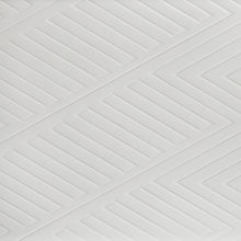 Load image into Gallery viewer, Marmore Chest