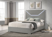 Load image into Gallery viewer, Ives Eastern King &amp; Queen Bed