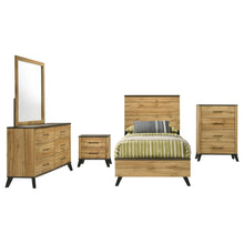 Load image into Gallery viewer, Kaywood 4 &amp; 5 Pc Bedroom Set Full, E.King, Queen &amp; Twin