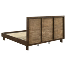Load image into Gallery viewer, Glenwood 4 &amp; 5 Piece Bedroom Set Eastren king &amp; Queen