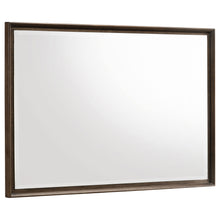 Load image into Gallery viewer, Glenwood 4 Pc Bedroom Set