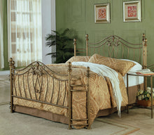 Load image into Gallery viewer, Sydney Eastern King &amp; Queen Bed