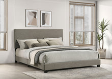 Load image into Gallery viewer, Dorian Panel Beds