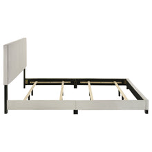 Load image into Gallery viewer, Dorian Panel Bed