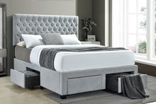 Load image into Gallery viewer, Soledad Panel Platform Storage Bed