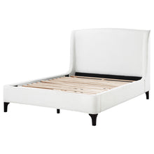 Load image into Gallery viewer, Mosby Queen Beds
