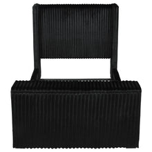 Load image into Gallery viewer, Centergrove Wingback TV Bed