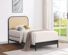 Load image into Gallery viewer, Amherst Eastern King, Queen, Full, &amp; Twin Bed White &amp; Black