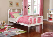Load image into Gallery viewer, Jones Beds