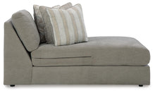Load image into Gallery viewer, Avaliyah Sectional with Chaise