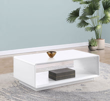 Load image into Gallery viewer, Paseo Tables