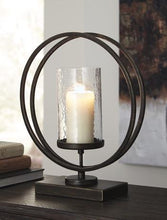 Load image into Gallery viewer, Jalal Candle Holder