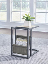 Load image into Gallery viewer, Freslowe Chairside End Table