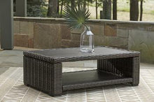 Load image into Gallery viewer, Grasson Lane Outdoor Occasional Table Set