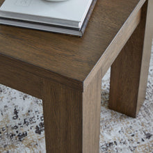 Load image into Gallery viewer, Rosswain End Table