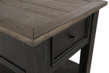 Load image into Gallery viewer, Tyler Creek End Table