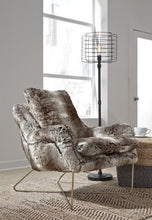 Load image into Gallery viewer, Wildau Accent Chair