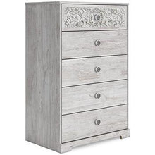 Load image into Gallery viewer, Paxberry Chest of Drawers