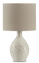 Load image into Gallery viewer, Garinton Table Lamp