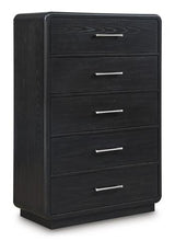 Load image into Gallery viewer, Rowanbeck Chest of Drawers