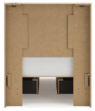 Load image into Gallery viewer, Lawroy Bed
