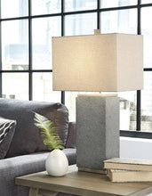 Load image into Gallery viewer, Amergin Table Lamp (Set of 2)