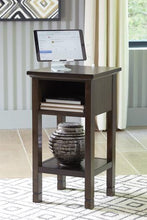 Load image into Gallery viewer, Marnville Accent Table