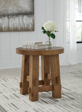 Load image into Gallery viewer, Mackifeld End Table