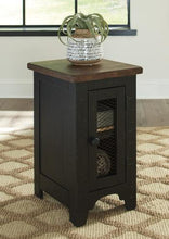 Load image into Gallery viewer, Valebeck End Table Set