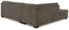 Load image into Gallery viewer, Mahoney 2-Piece Sectional with Chaise