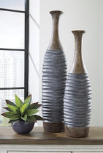 Load image into Gallery viewer, Blayze Vase (Set of 2)