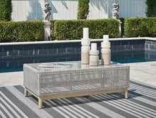 Load image into Gallery viewer, Seton Creek Outdoor Coffee Table